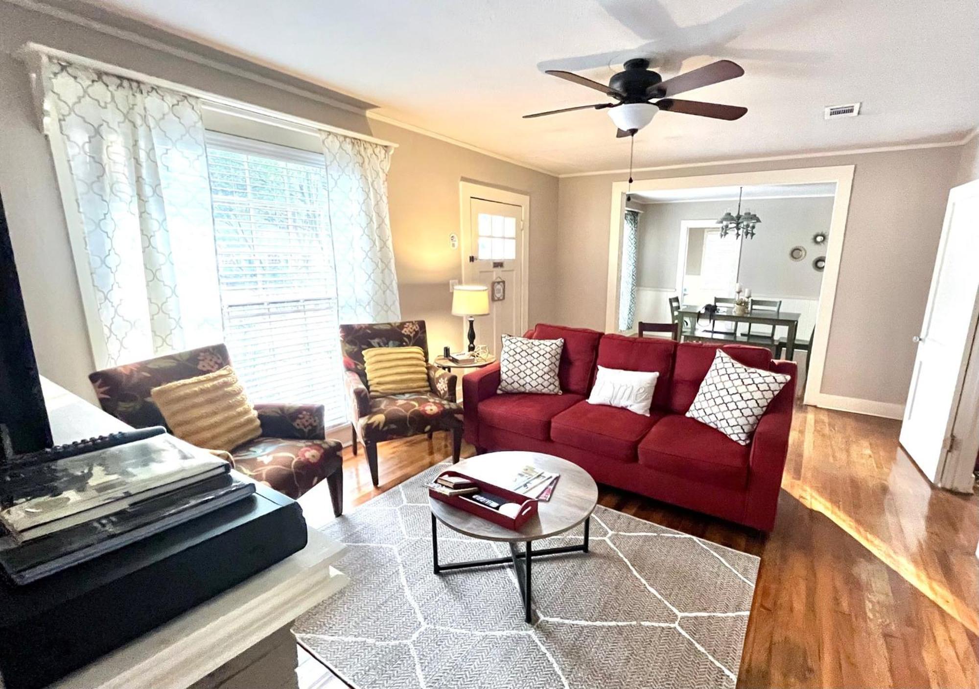 King Bed Family Friendly Cottage - Walk To Zoo & Waterpark - Near Downtown & Midtown Хатисбург Екстериор снимка